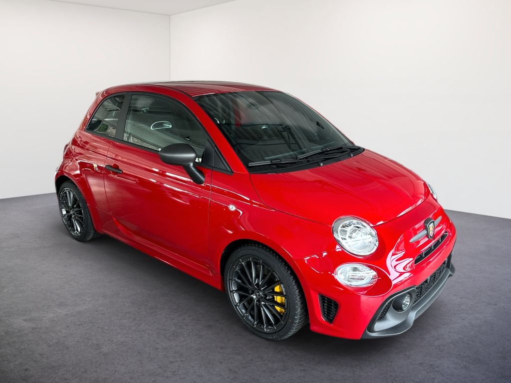 Abarth 695 2024