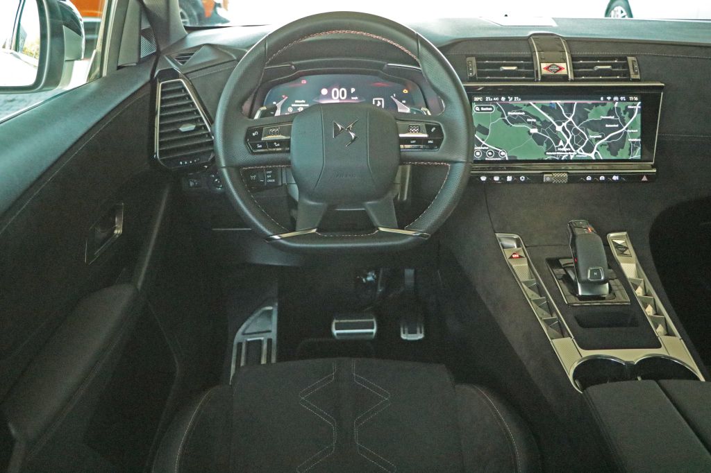 DS Automobiles DS7 (Crossback) 2023