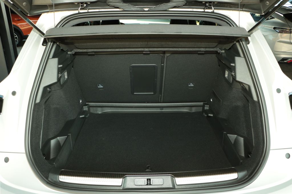 DS Automobiles DS7 (Crossback) 2023