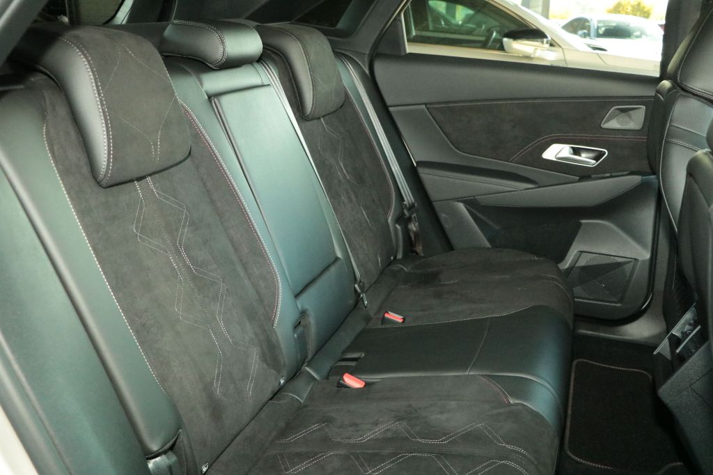 DS Automobiles DS7 (Crossback) 2023