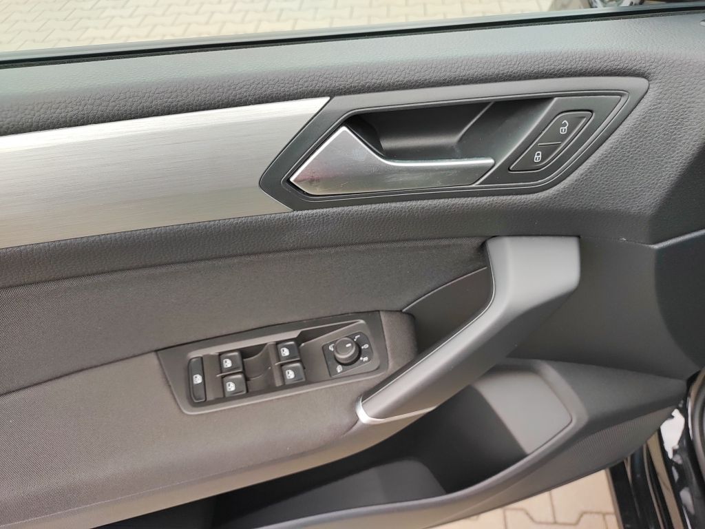 Volkswagen Touran 2023