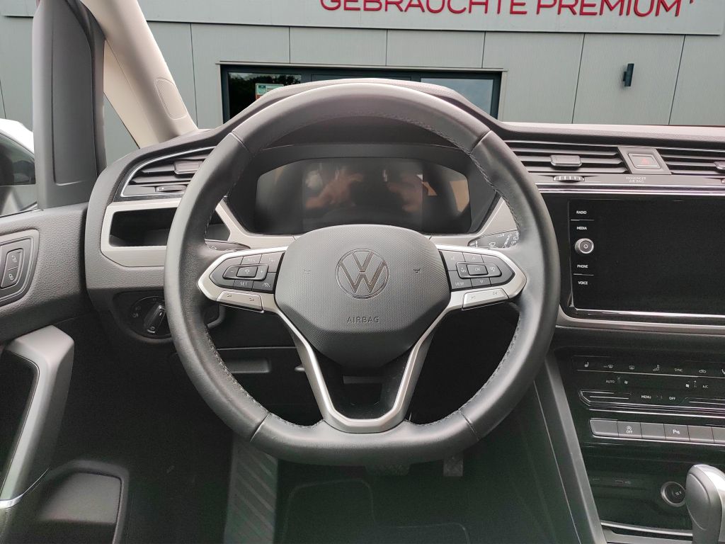 Volkswagen Touran 2023
