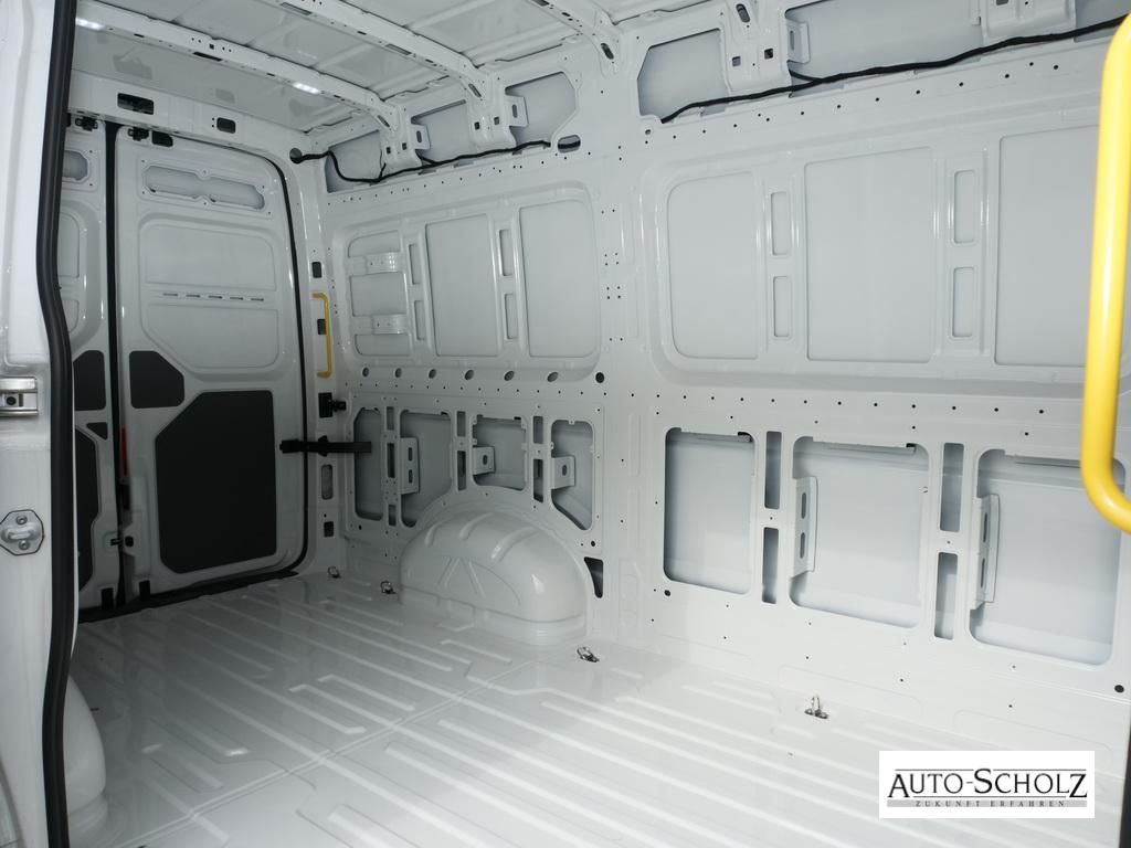 Volkswagen Crafter 2024