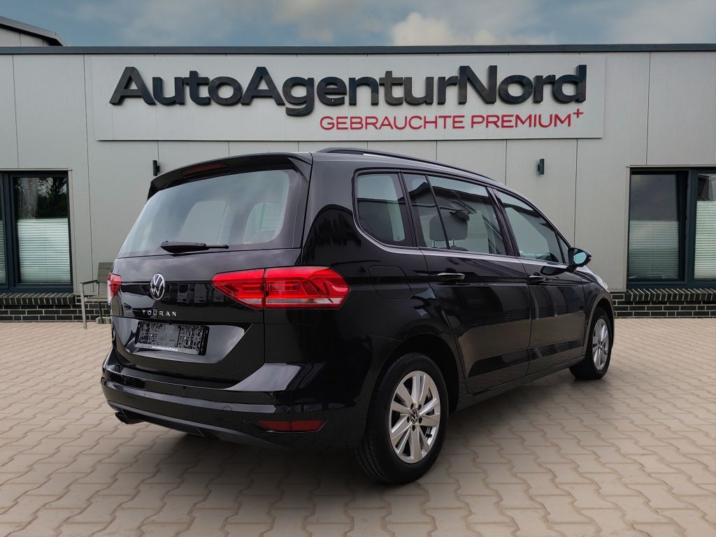 Volkswagen Touran 2023