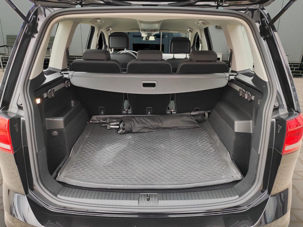 Volkswagen Touran 2023