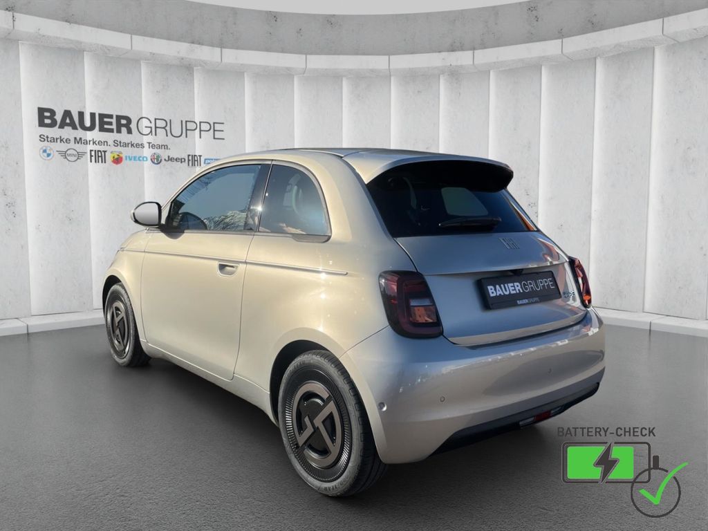 Fiat 500e 2025