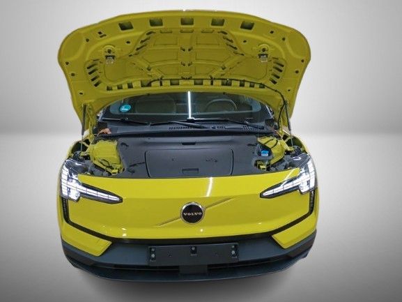 Volvo EX30 2024