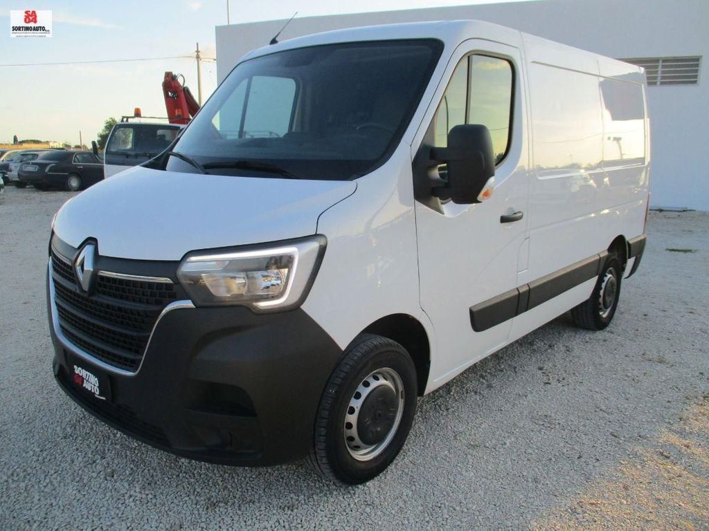 Renault Master 2021