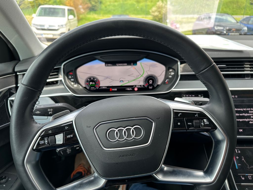 Audi A8 2021