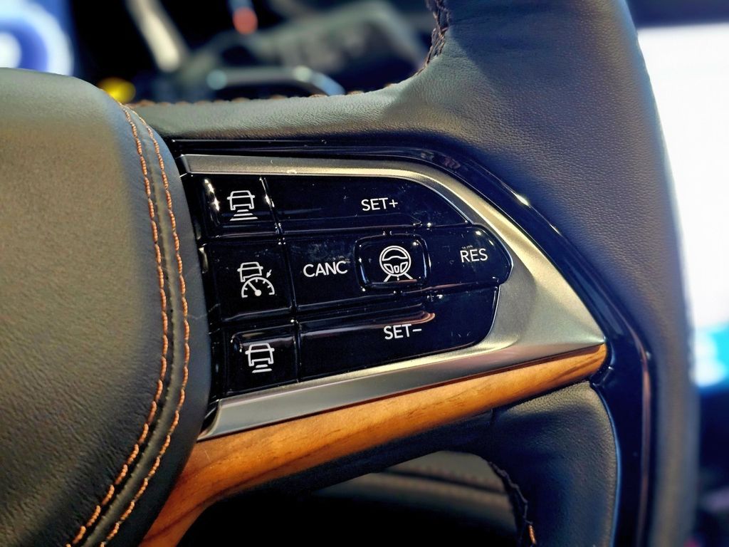 Jeep Grand Cherokee 2024