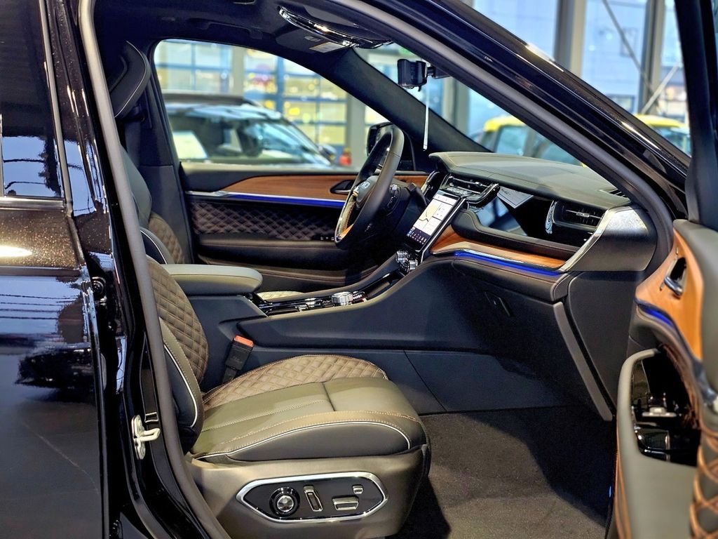 Jeep Grand Cherokee 2024