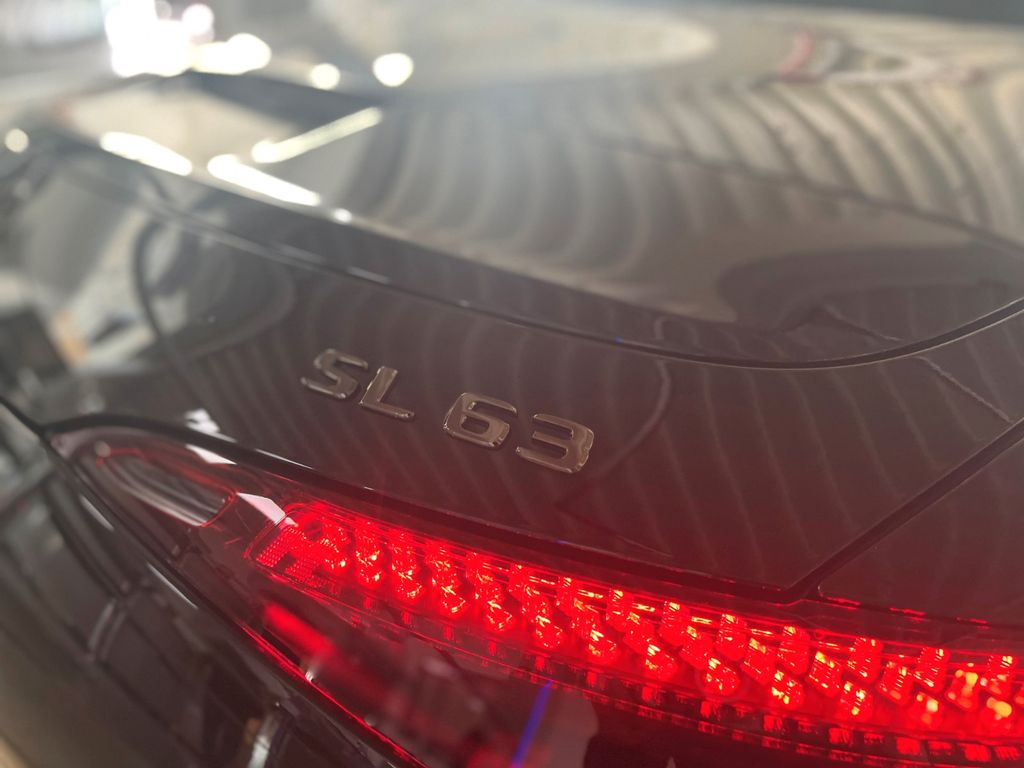 Mercedes-Benz SL 63 AMG 2023