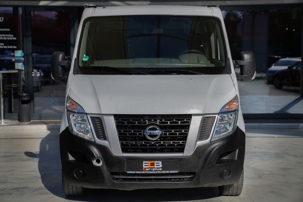 Nissan NV400 2016