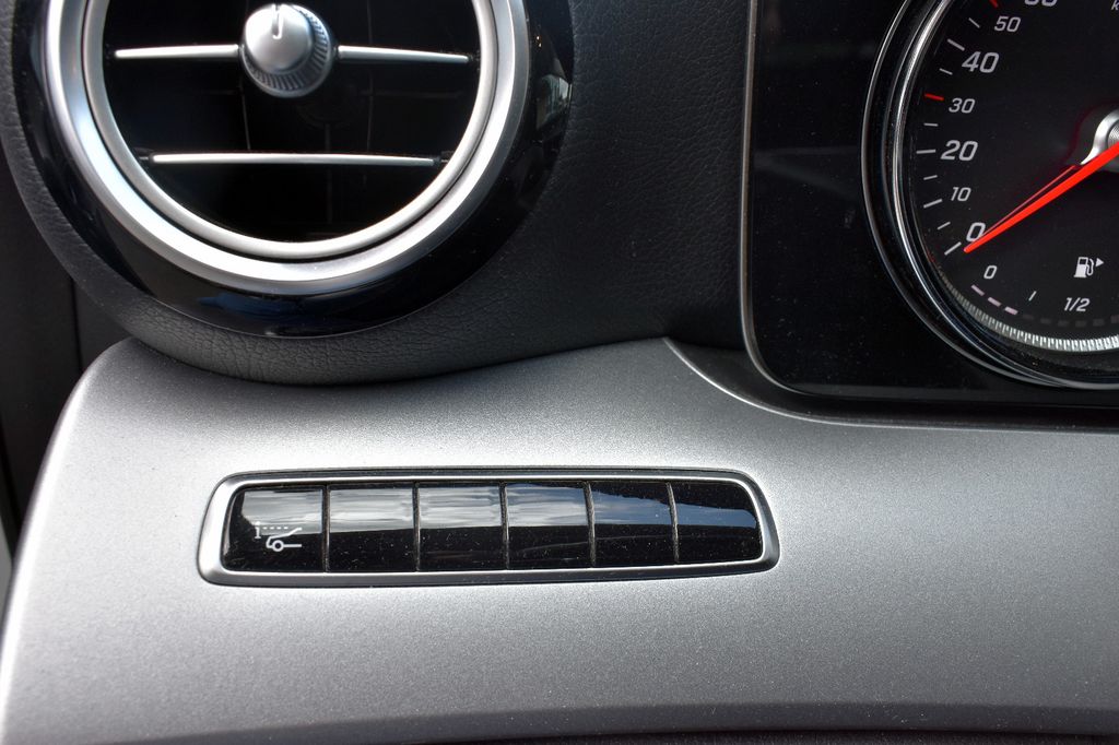 Mercedes-Benz E 300 2019