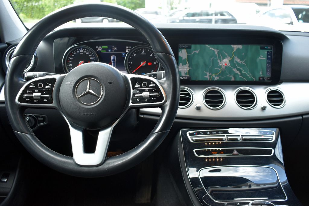 Mercedes-Benz E 300 2019