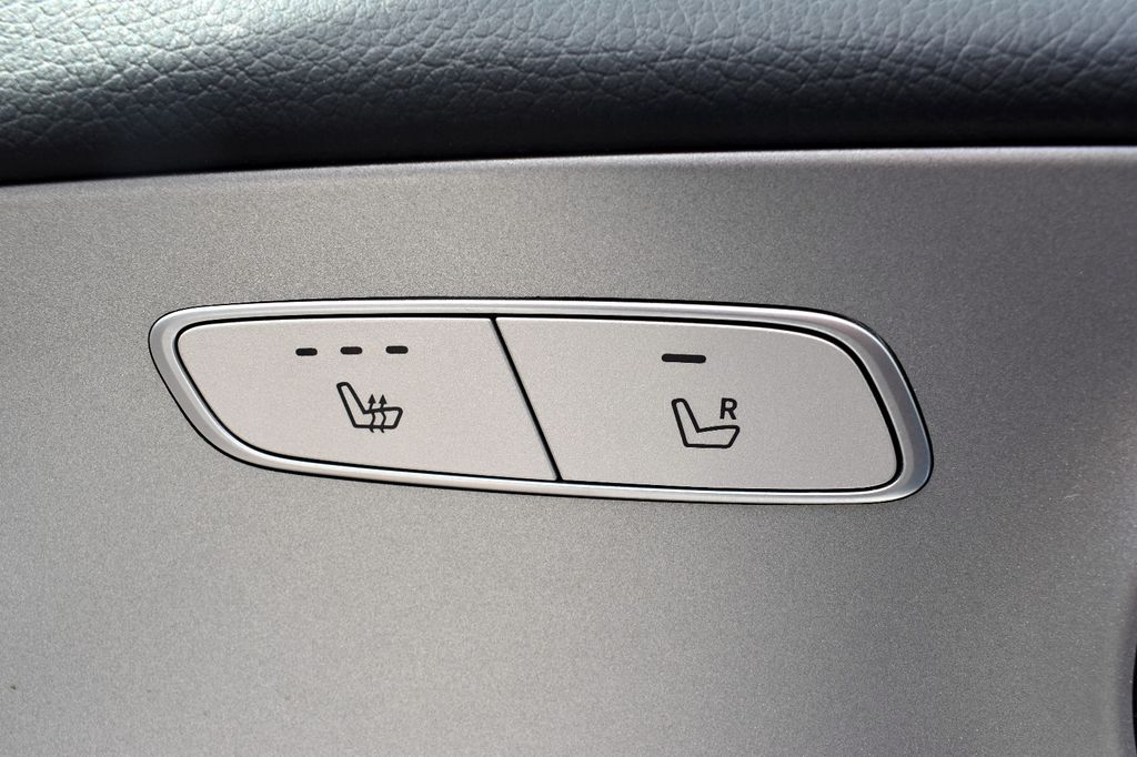 Mercedes-Benz E 300 2019