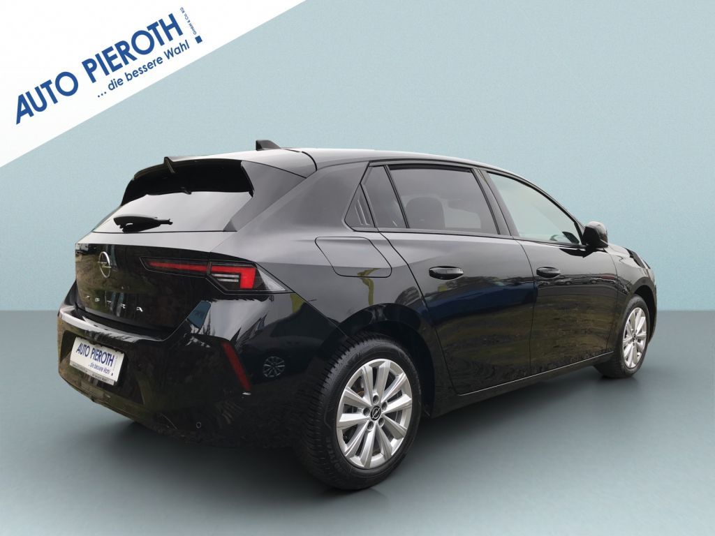Opel Astra 2023