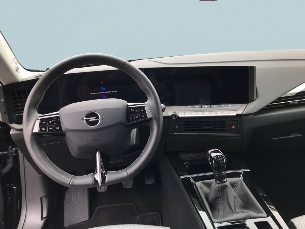Opel Astra 2023