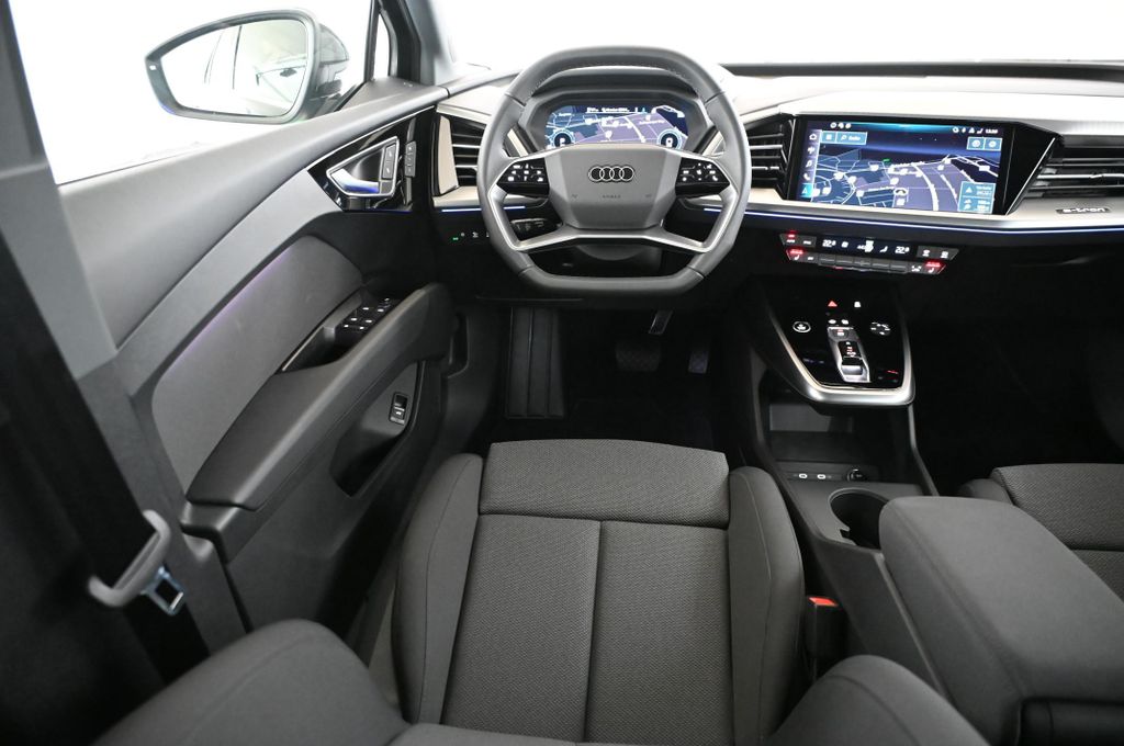 Audi Q4 e-tron 2025