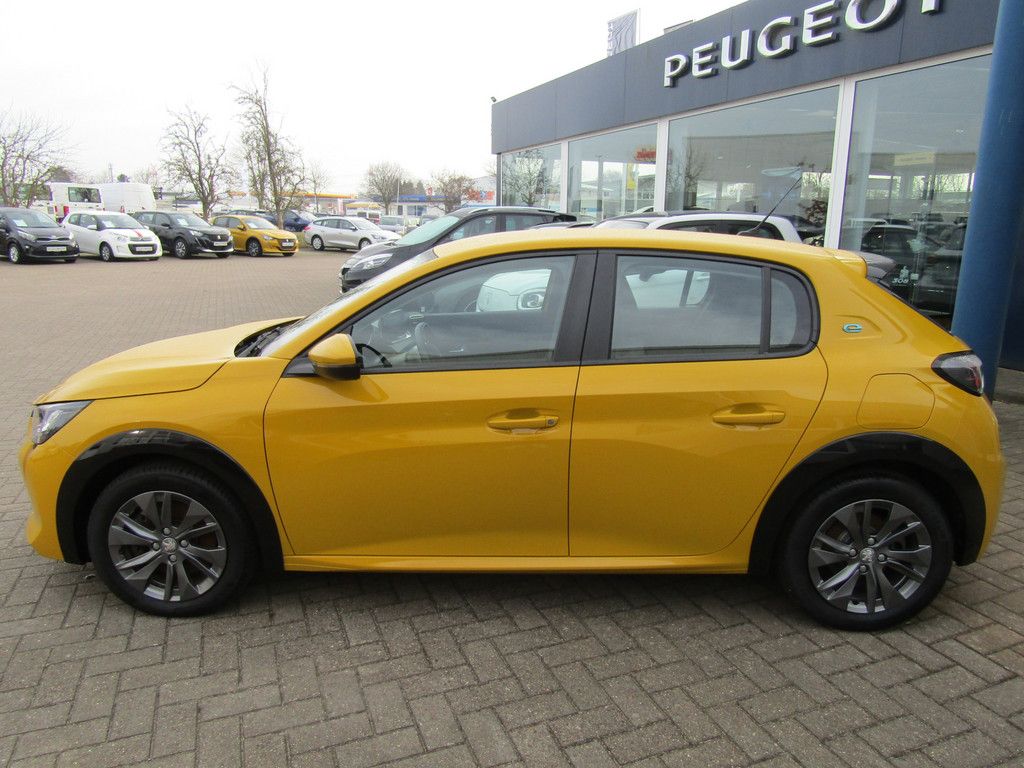 Peugeot e-208 2021