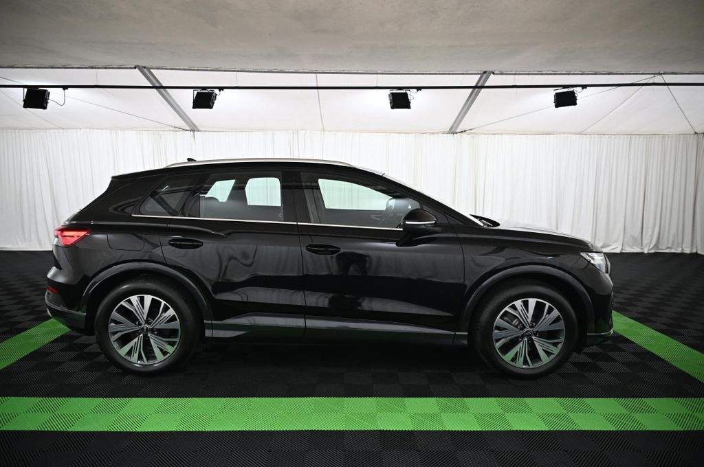 Audi Q4 e-tron 2025