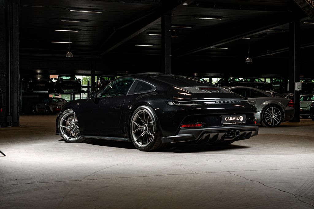Porsche 992 2024