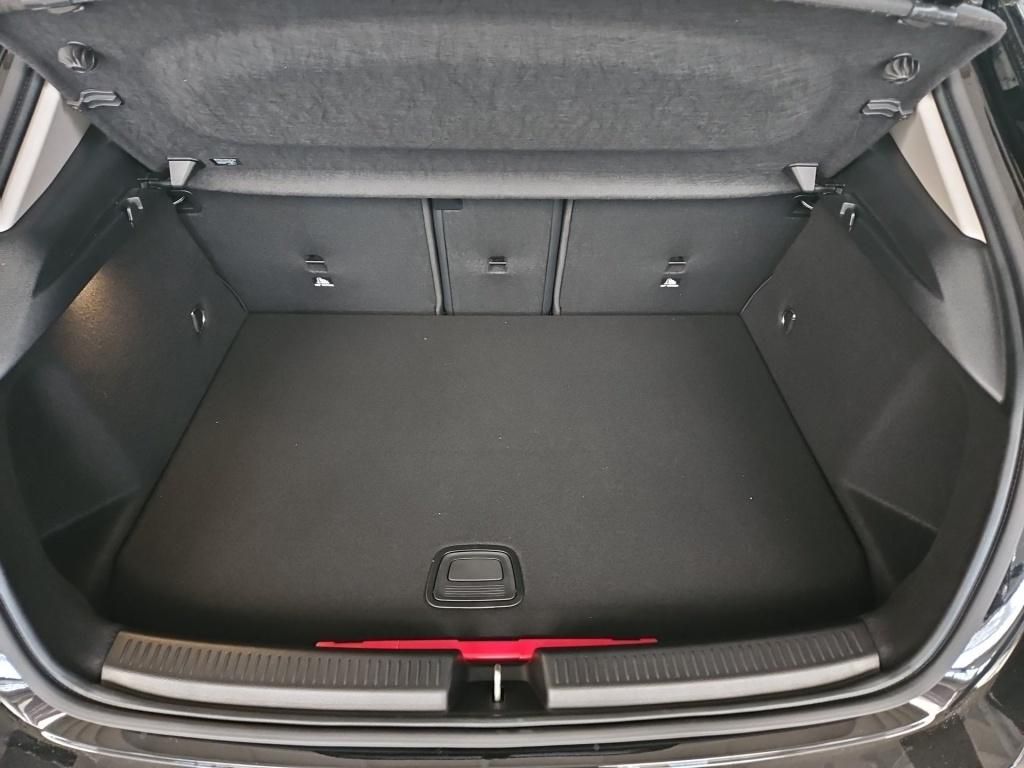 Mercedes-Benz A 250 2025