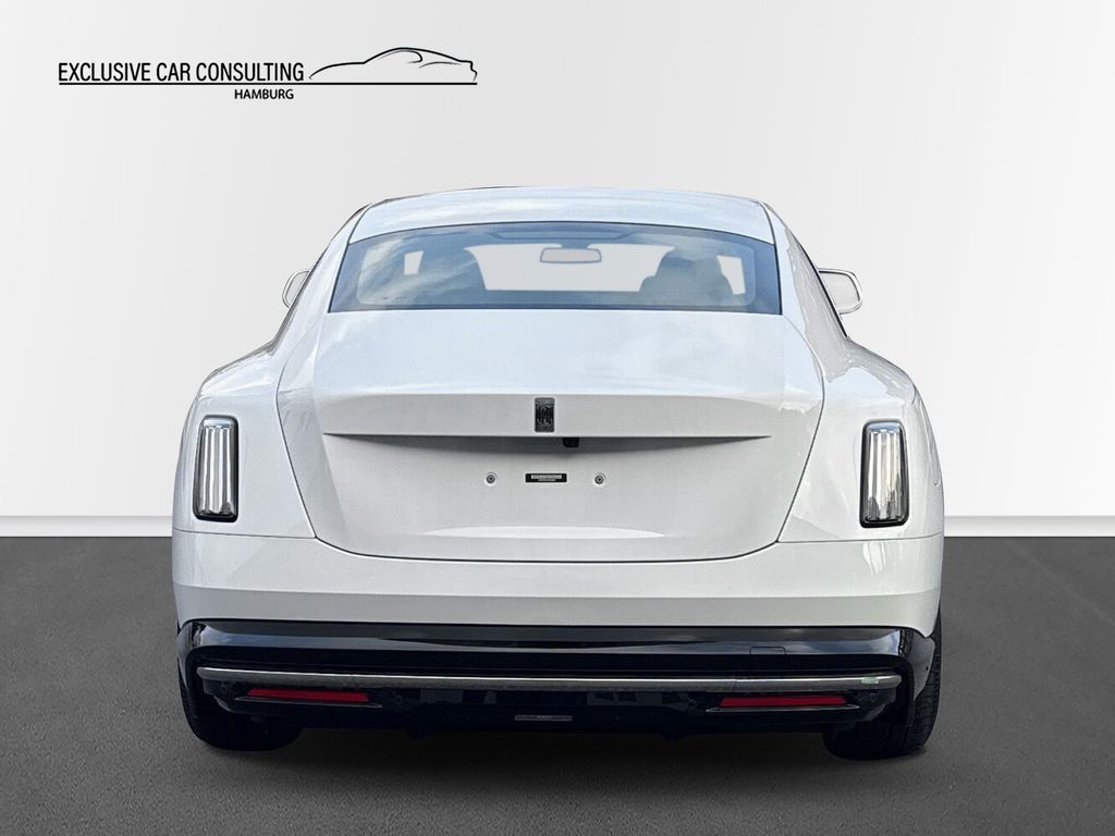 Rolls-Royce Spectre 2025