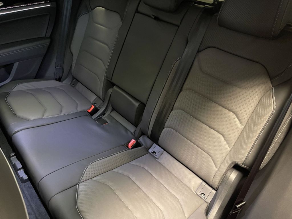 Volkswagen Touareg 2025