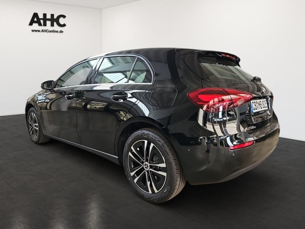 Mercedes-Benz A 250 2025