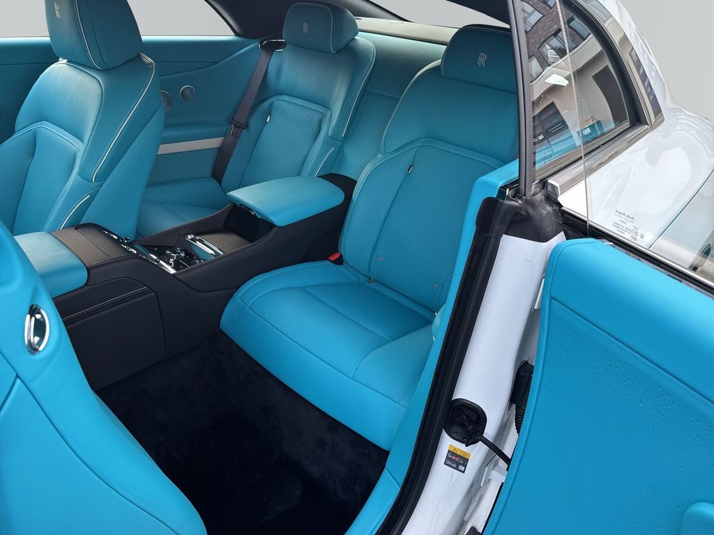 Rolls-Royce Spectre 2025