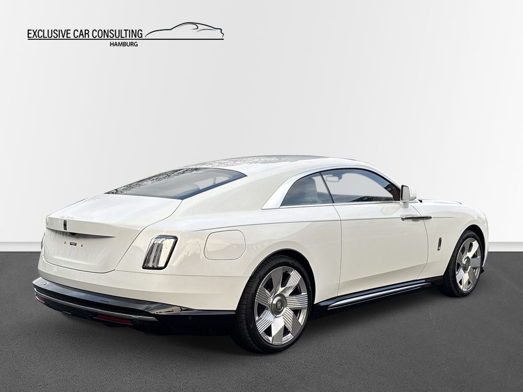 Rolls-Royce Spectre 2025