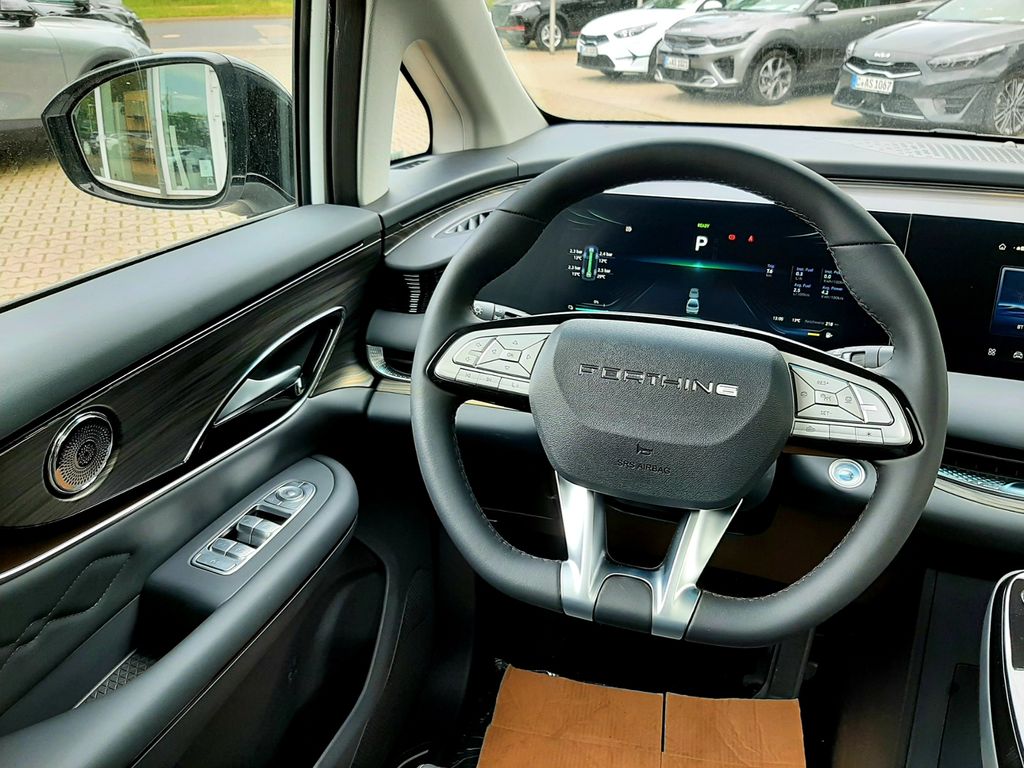 DFSK Forthing 9 2025