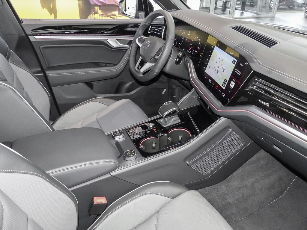 Volkswagen Touareg 2025