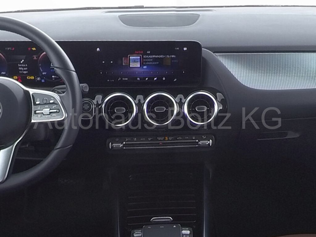 Mercedes-Benz B 250 2023