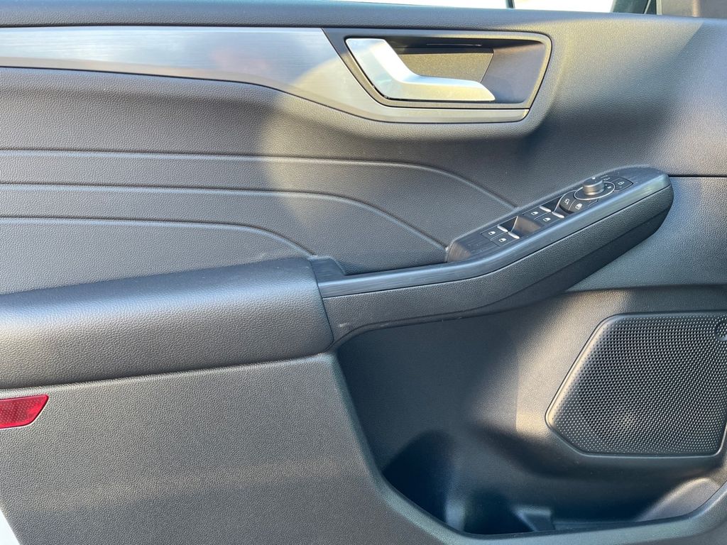 Ford Kuga 2023
