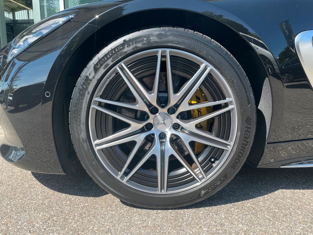 Mercedes-Benz AMG GT 2024