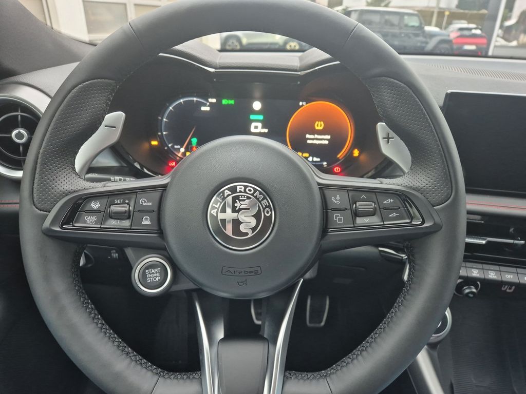 Alfa Romeo Tonale 2025