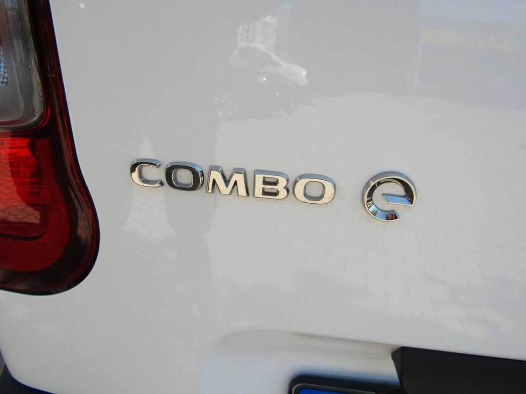 Opel Combo 2021