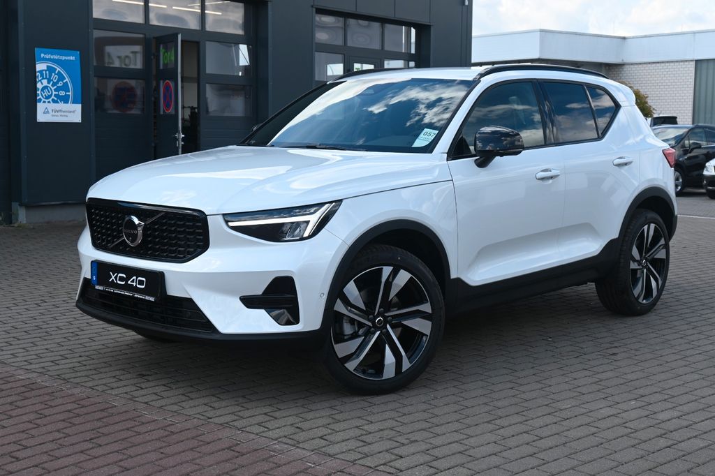 Volvo XC40 2024