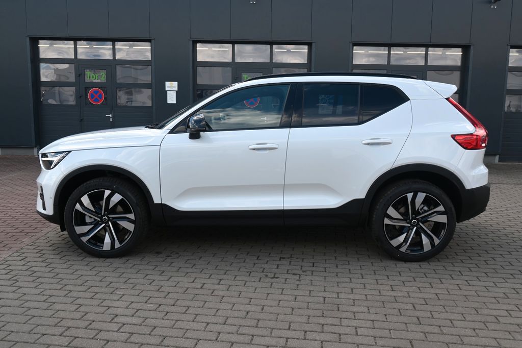Volvo XC40 2024