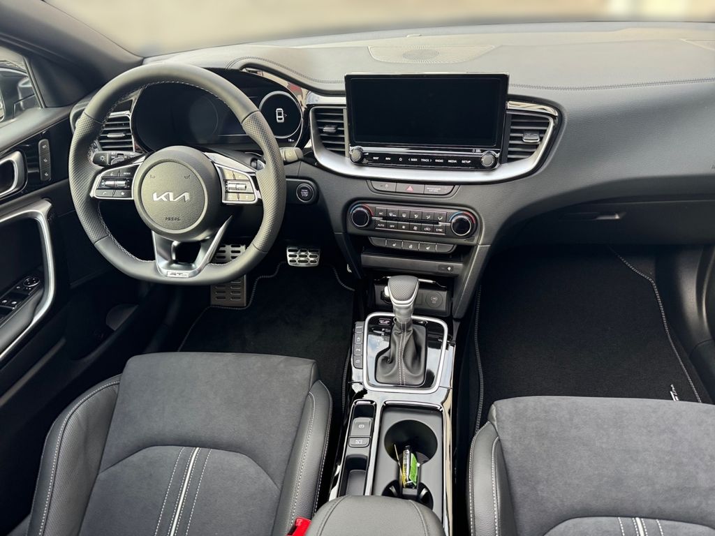 Kia pro cee'd / ProCeed 2024