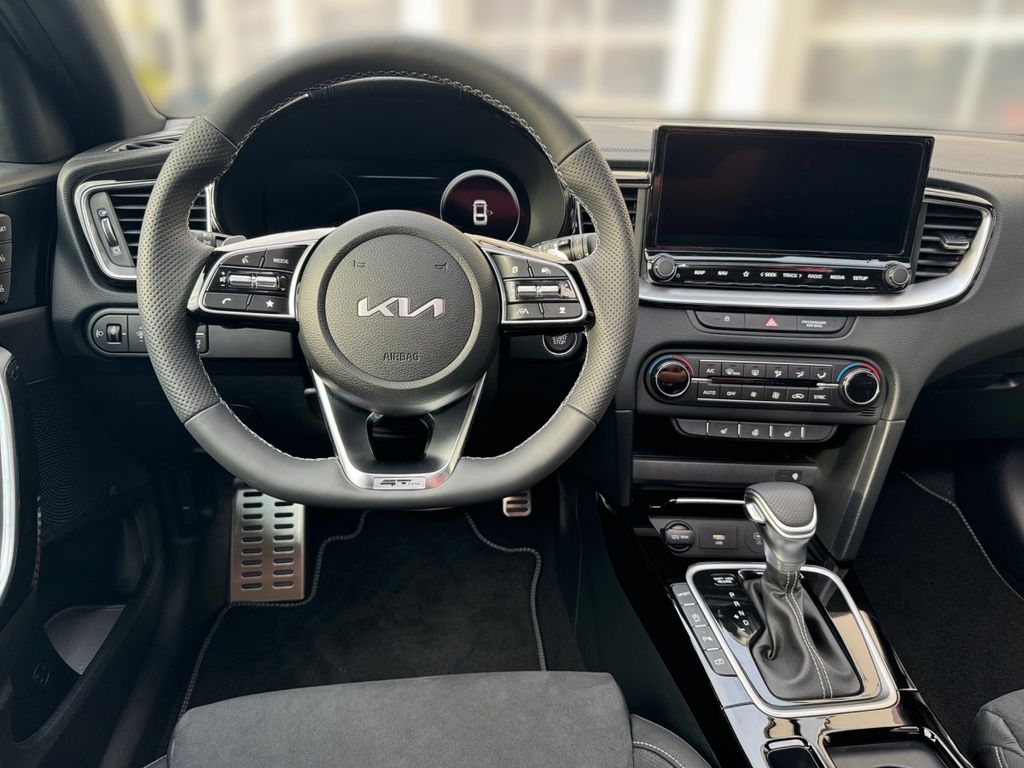 Kia pro cee'd / ProCeed 2024