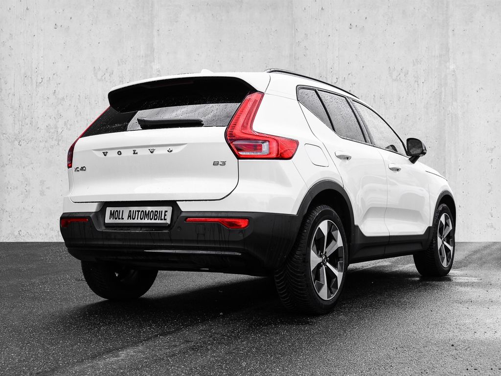Volvo XC40 2023