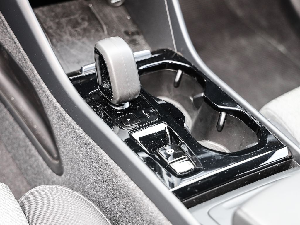 Volvo XC40 2023