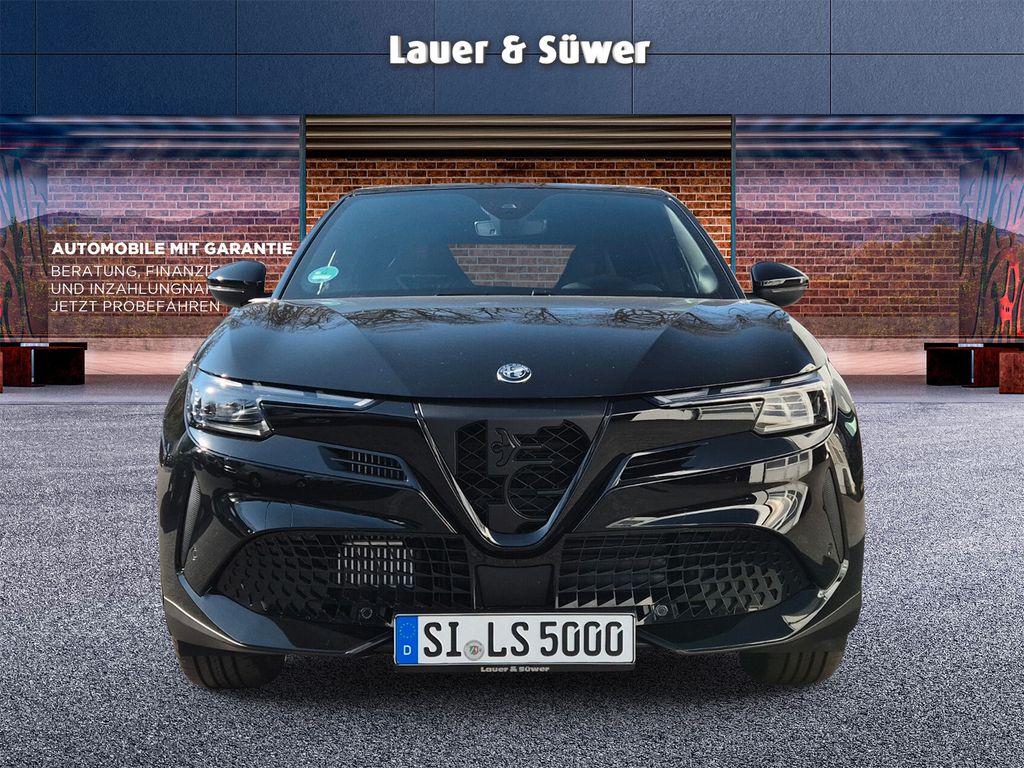 Alfa Romeo Junior 2025