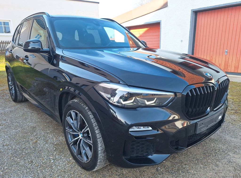 BMW X5 2019