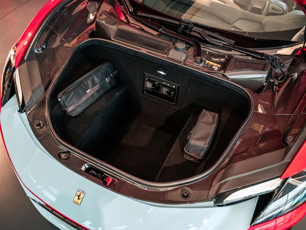 Ferrari 296 GTS 2022