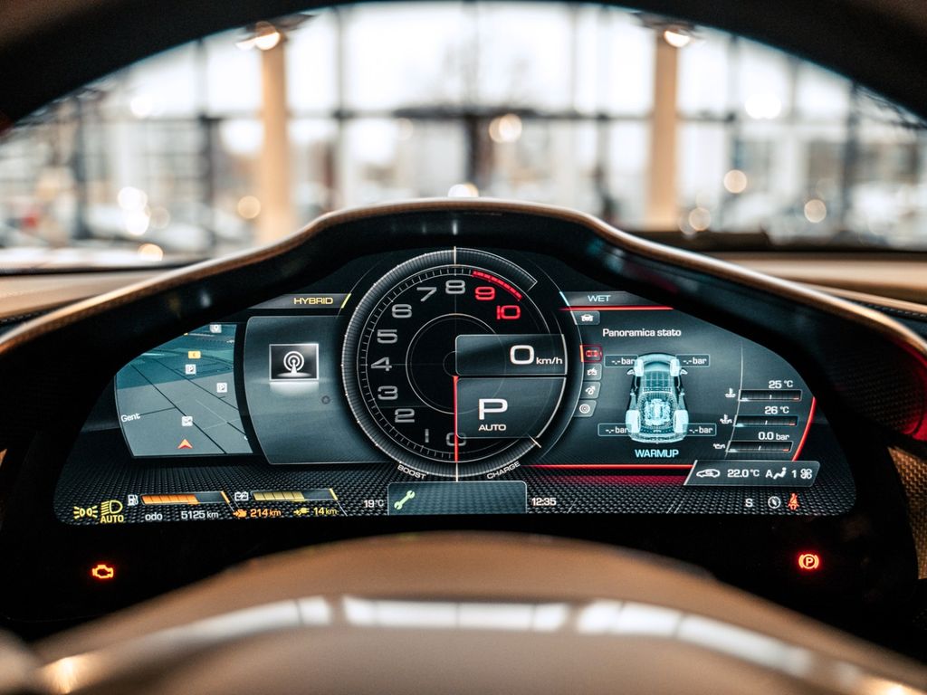 Ferrari 296 GTS 2022