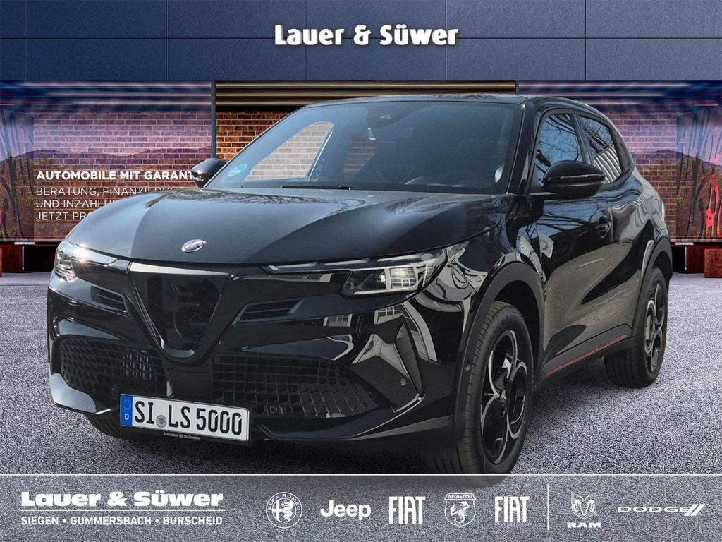 Alfa Romeo Junior 2025